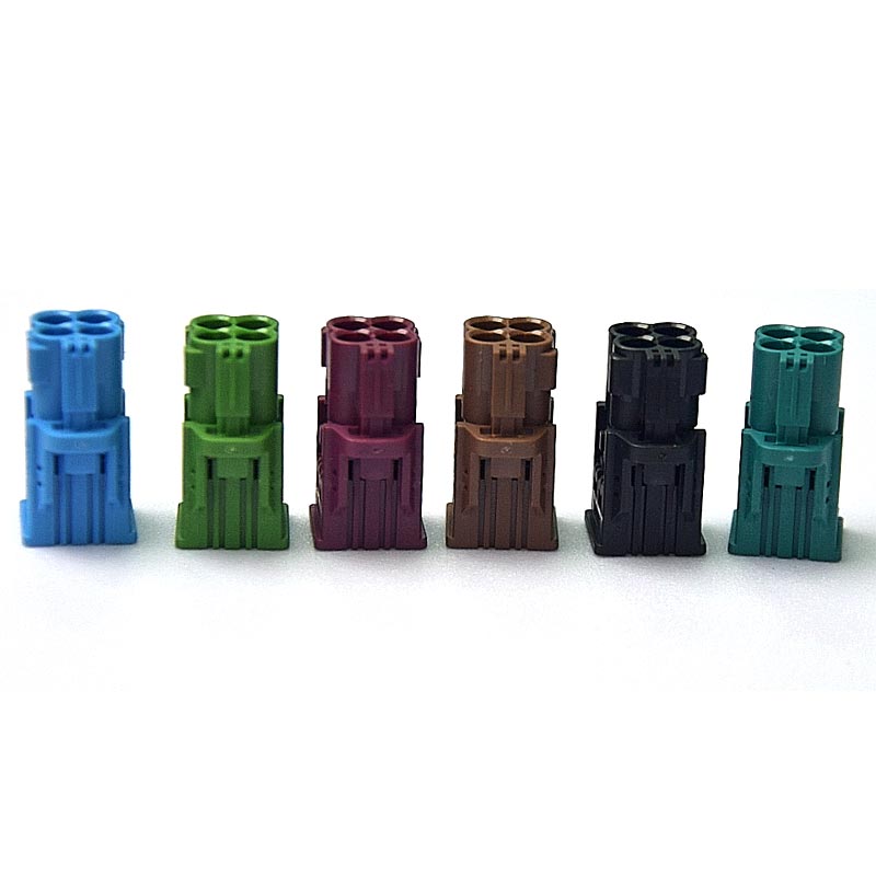 Cosa rende uno stampo in plastica di alta qualità essenziale per la produzione?